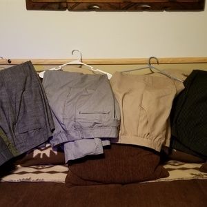 Womens plus size dress pants SELLING AS A LOT!!